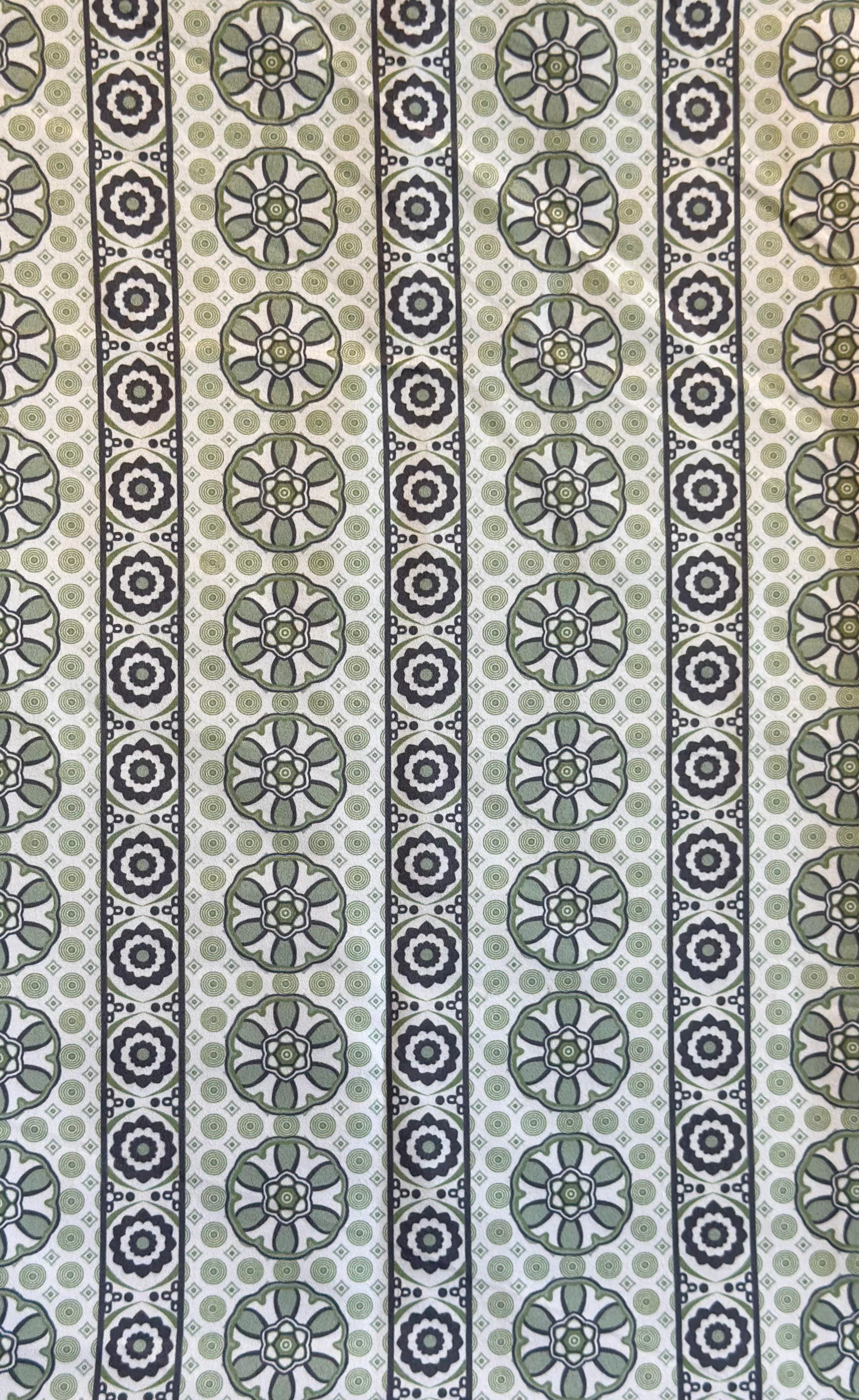 Flores Monochrome Green