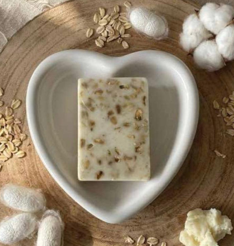 OATMEAL &  WHITE MUSK SOAP