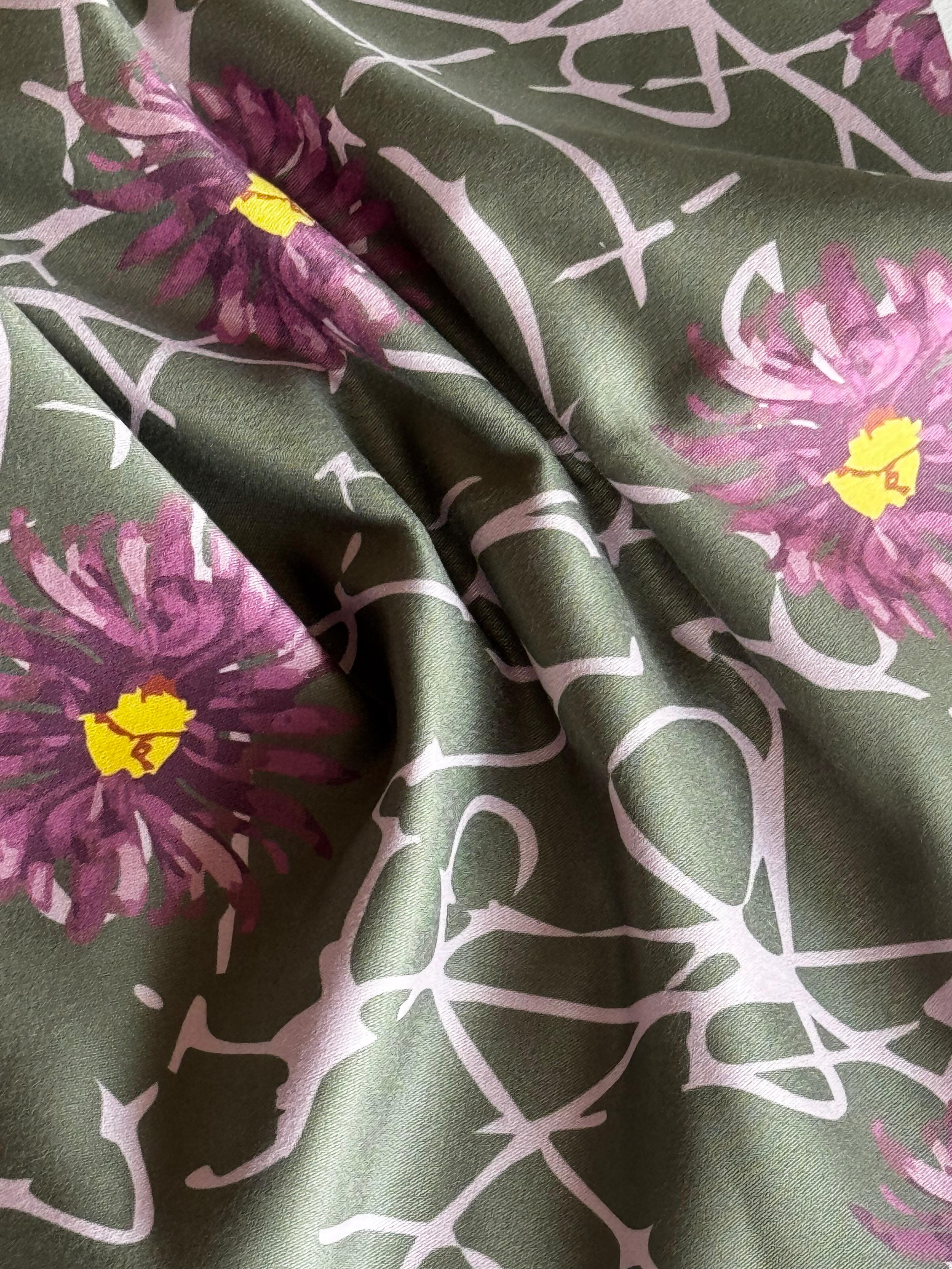 Wild Flower Dark Green